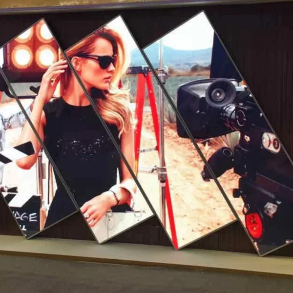 240106122202led poster